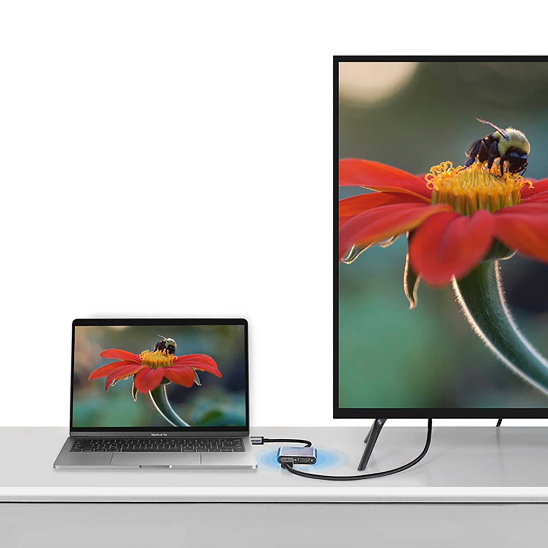 UGREEN Adaptador USB-C a HDMI, VGA, USB-A 3.0, USB-C PD 100W (CM162 - 50505)